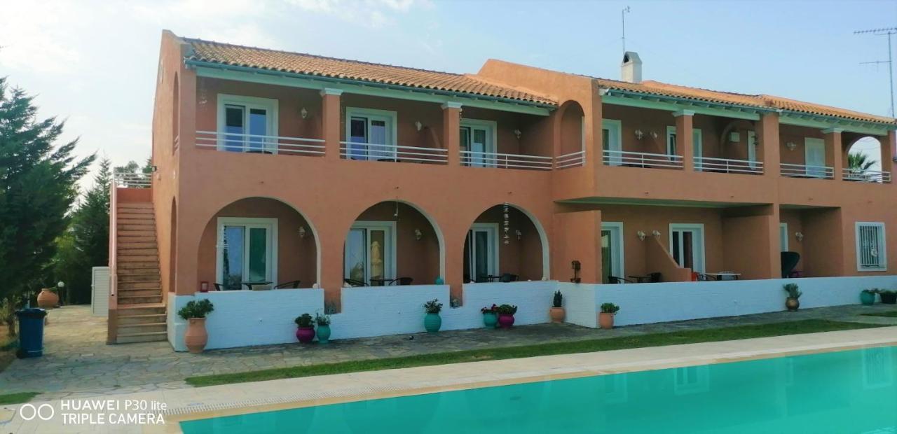 Sausan Hotel Sidari  Exterior photo